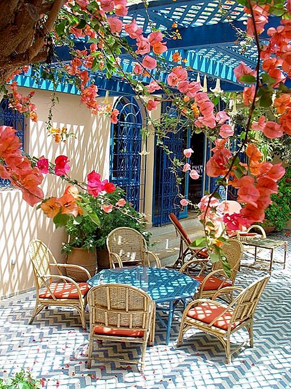 15 romantische en dromerige patio's van Griekenland
