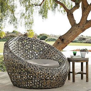 Mooie neststoel voor uw patio