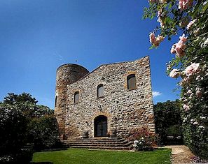 Castello di Scerpena - luxusní středověký hrad v Toskánsku