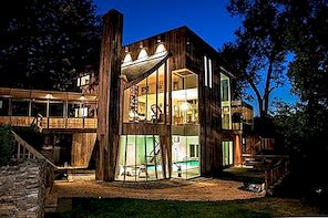 Σύγχρονη κατοικία στην Καλιφόρνια με εσωτερική πισίνα