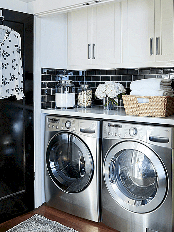 6 Hackar för att maximera utrymme i ditt lilla tvättstuga