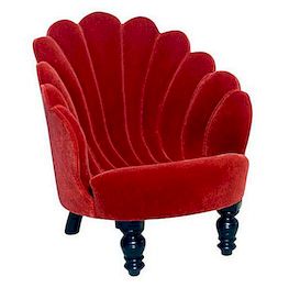 Vacker Clamshell Chair