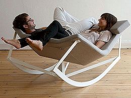 Comfortabele Sway schommelstoel van Markus Krauss