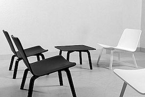 Minimalistisk Lounge stol och bord