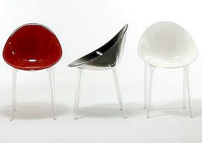 Višenamjenski gospodin Impossible Chair by Kartell