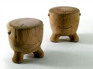 Roztomilé masivní dřevěné stoličky Ildiko Alejandro Ruiz