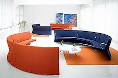 Ylo-cirkulär soffa av Lamm